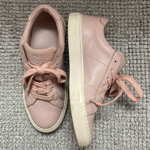 Greats Royale. Light Pink. WUS6